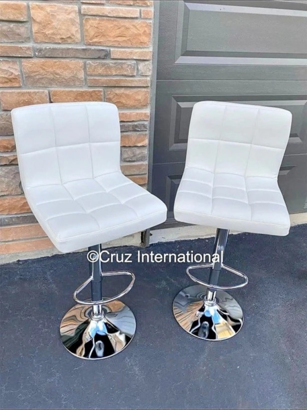 2 brand new white bar stools